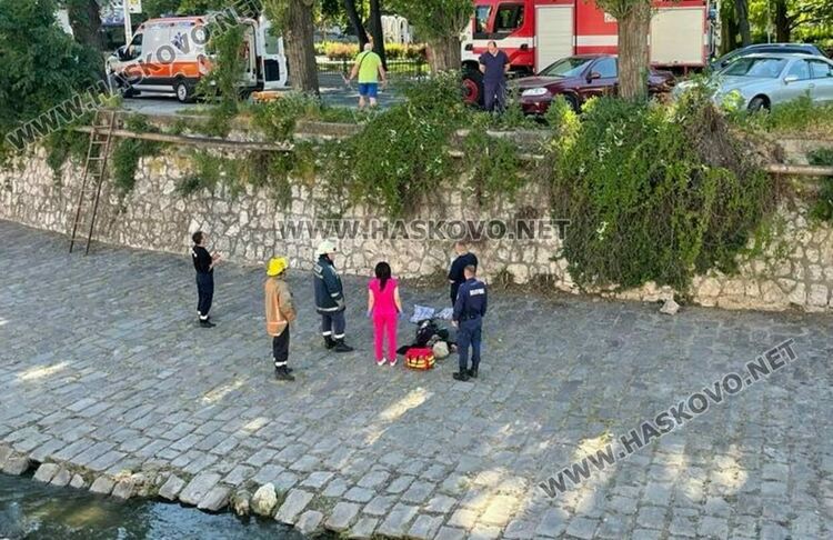 Инцидент покрай реката: Жена падна от голяма височина