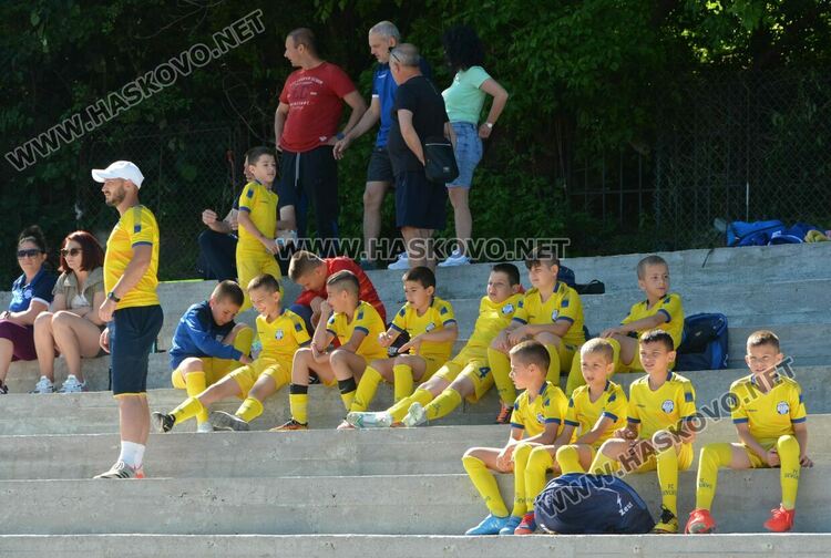 Стартира детският футболен турнир на стадион „ Младост“