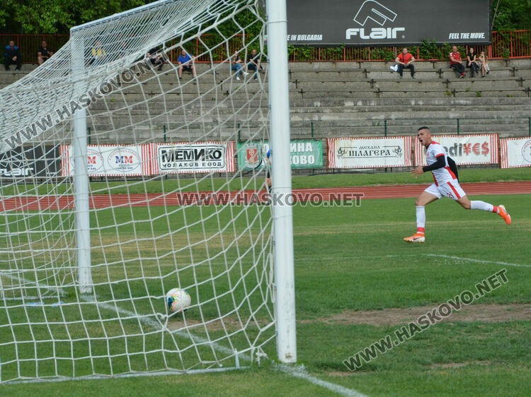Последен домакински мач на „Саяна  Хасково“ за сезона и победа!