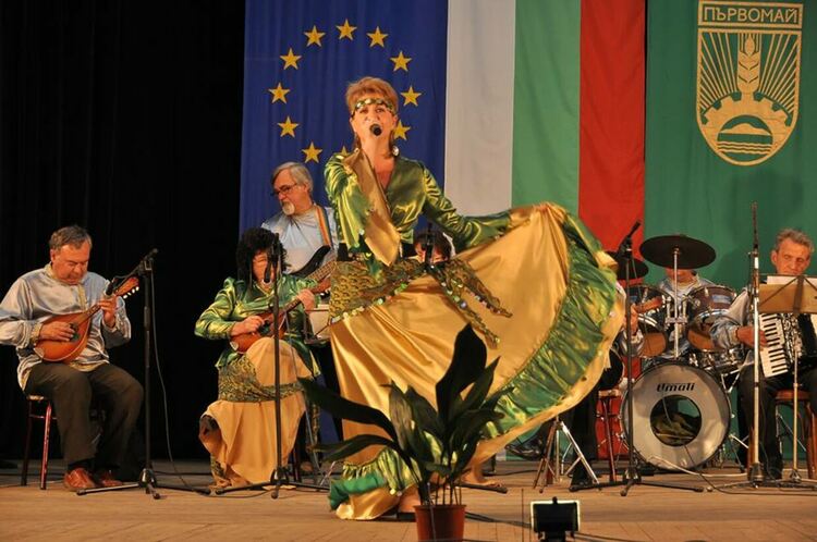 Ана Сиракова на 50: "Бъдете позитивни!"