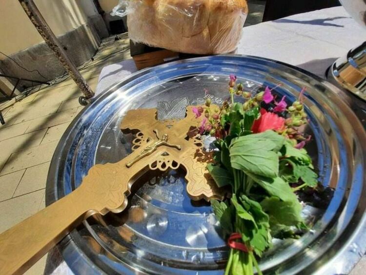 На 22 май бе отслужен традиционният молебен и водосвет за здраве и благоденствие