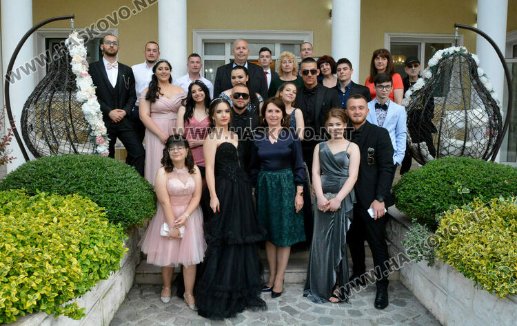 Дрескод „Черно“ на бала в „Левски“