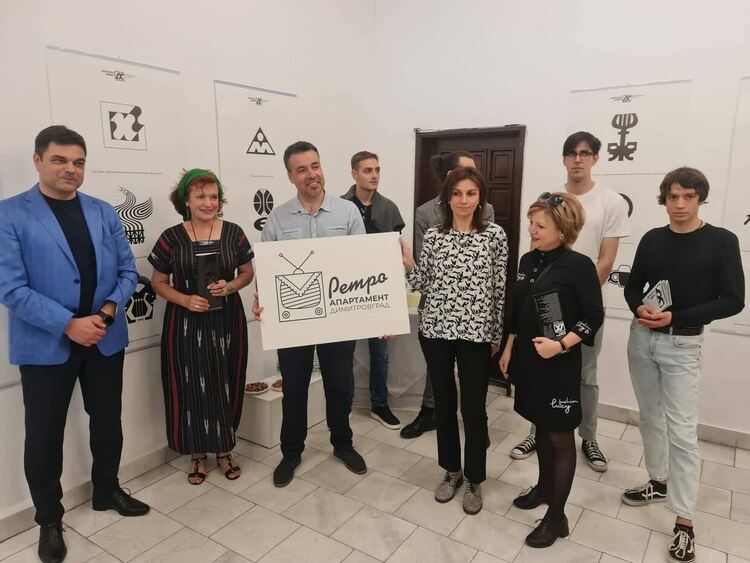  Художествена галерия „Петко Чурчулиев“ отбеляза 60-годишен юбилеи с изложбата „Запазена ма®ка – Димитровград и Хасково“