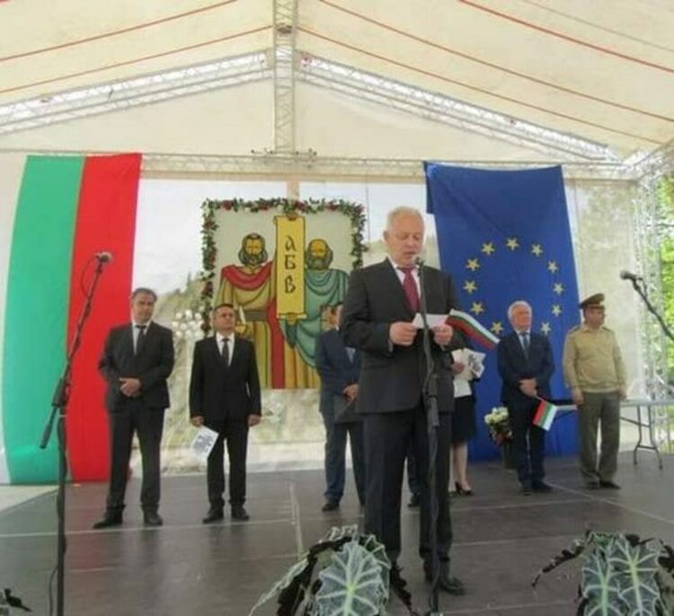 Мелемов: Най-големия капитал на една нация са образованите и културни хора