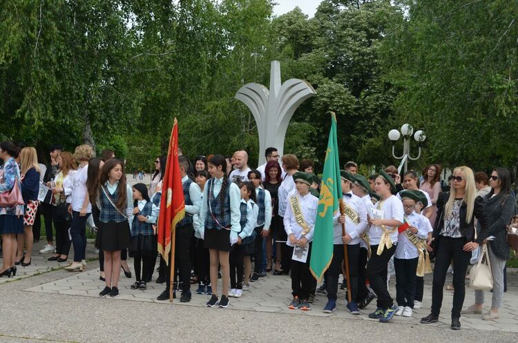 Първомайските ученици отбелязаха тържествено 24 май