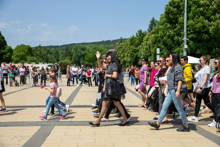 Перник тържествено отпразнува 24 май – Ден на Светите братя Кирил и Методий, на българската азбука, просвета и култура и на славянската книжовност