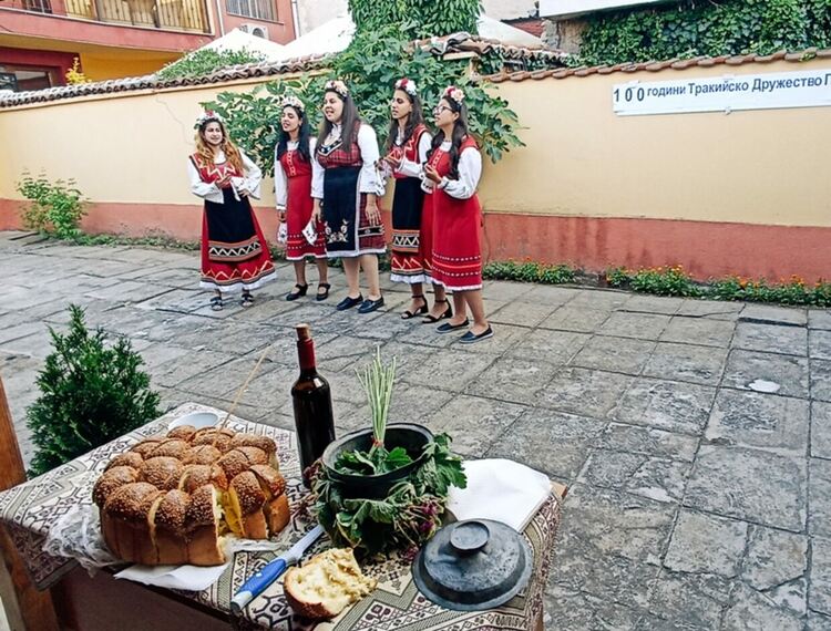 Тракийско дружество ,,Петър Васков” – Първомай  празнува 100 години от основаването си