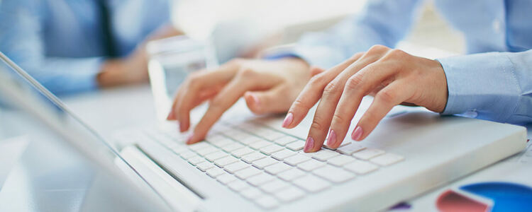 Обучават безработни за офис сътрудници