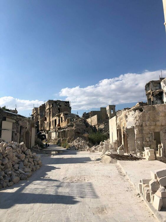   Есен Устренска с поглед върху войната в Сирия