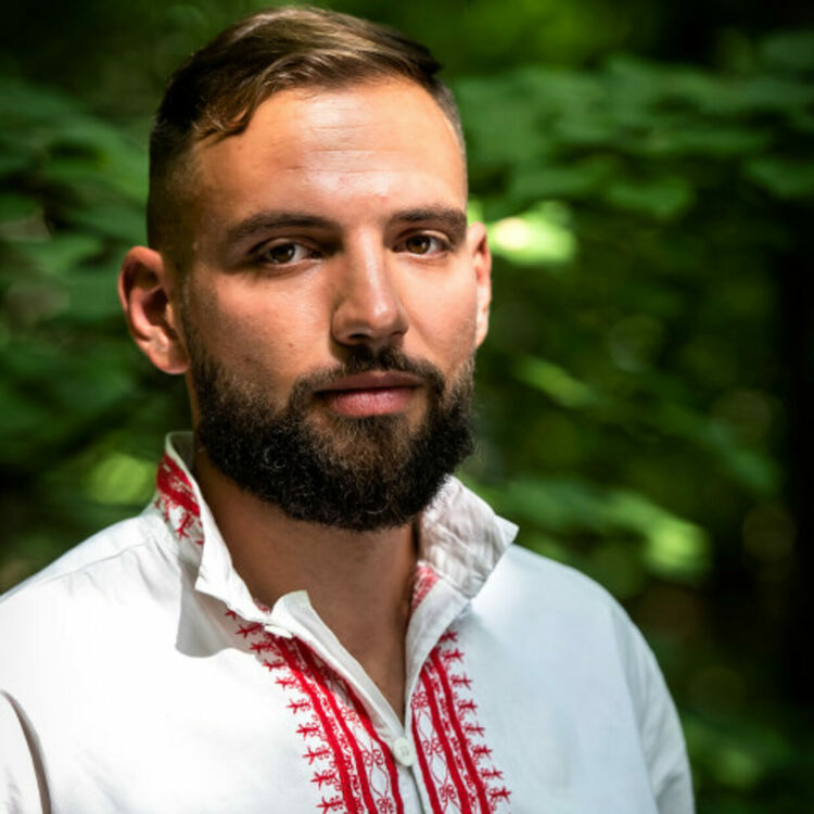 Виктор от "Фермата" е осъден да върне около 50 хил.лева на Министерството на отбраната