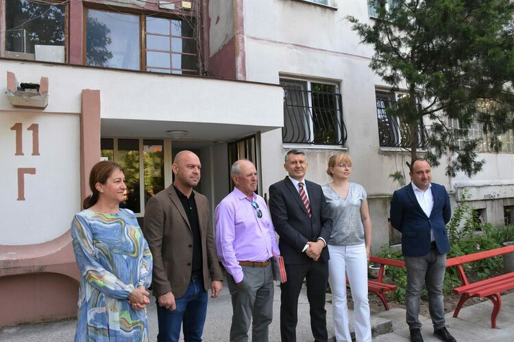 Дневен център за децата на украинските бежанци отвори врати в Пловдив