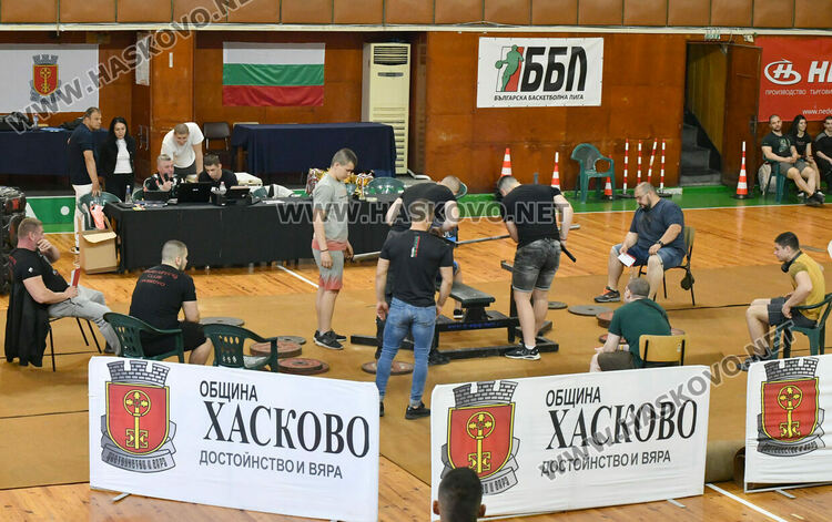 Хасково е домакин на Държавното първенство по вдигане от лег
