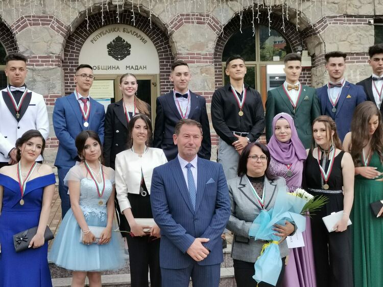 За поредна година в Мадан предлагат стипендии за студенти по медицина