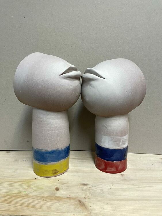 Ваня Ривова с две изложби и конкурс през май