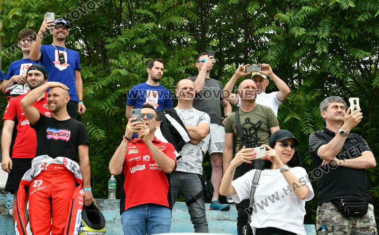 Стартира 24-часово състезание на картинг пистата в Хасково