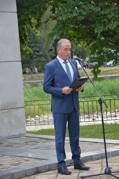 Кметът Грудев: "От сърце пожелавам ние, които живеем и работим в това красиво кътче от България - да бъдем здрави"