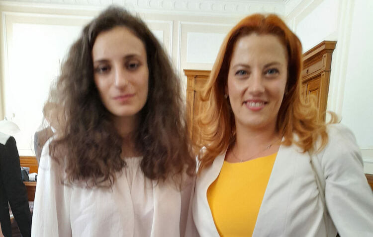 Златаровка с национално отличие