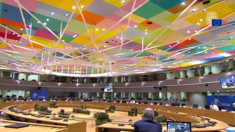 Европейският съвет на извънредно заседание за петролното ембарго срещу Русия