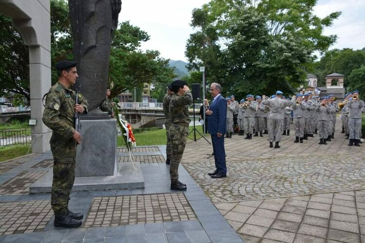 Заря, Графа и цветно настроение за празника на Асеновград (снимки)