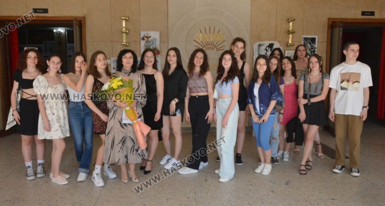 20 години школа „Колорит“: Една неподправена взаимност