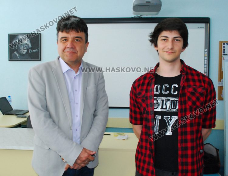 доц. д-р Първан Първанов и Петър Велков