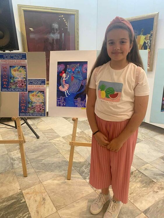 8 млади художници от Хасково с награди от конкурс и фестивал