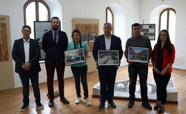 Наградиха победителите във фотоконкурса „Каменните мостове в Родопите“