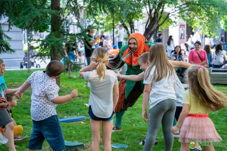 Радост, веселие и емоции за малките деца в центъра на града