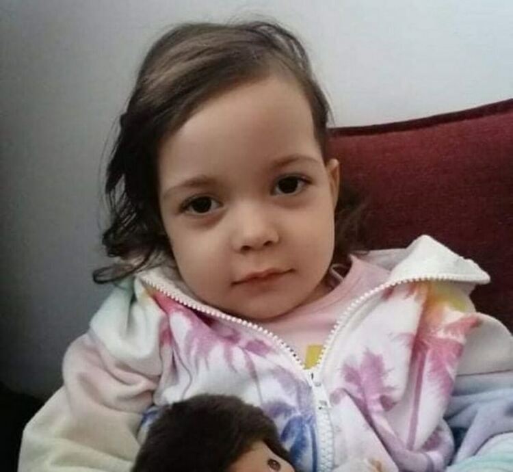Родопчани помагат на 2-годишната Бояна от Раковски, която страда от рядко заболяване