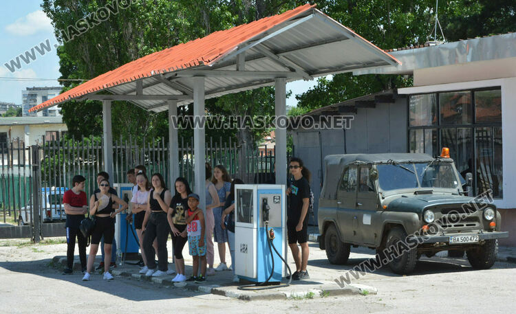 Ученици в казармата: стрелбите най-интересни