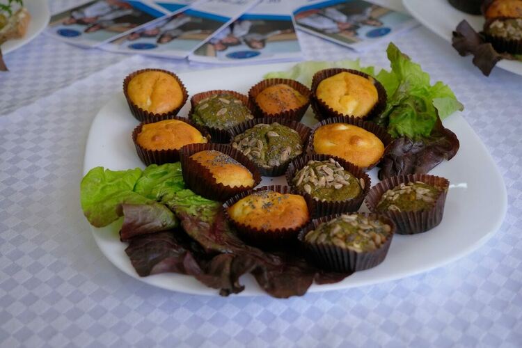 Седмокласници се ориентират каква професия да изберат в Гимназията по туризъм