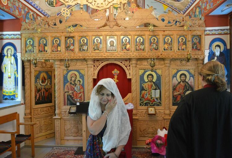 Занесоха на ръка иконата „Възнесение Господне“ до параклиса на Ямача