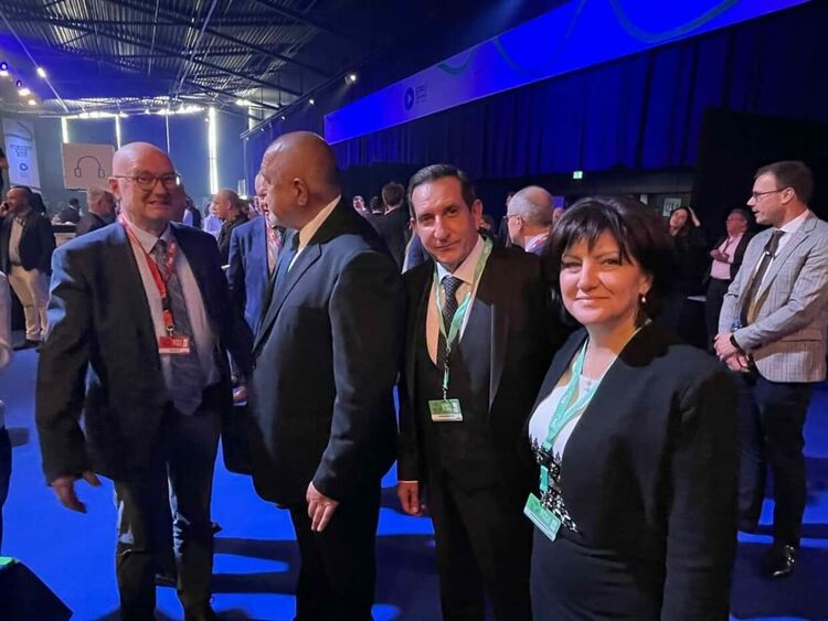 Цвета Караянчева бе гост на конгреса на ЕНП в Ротердам