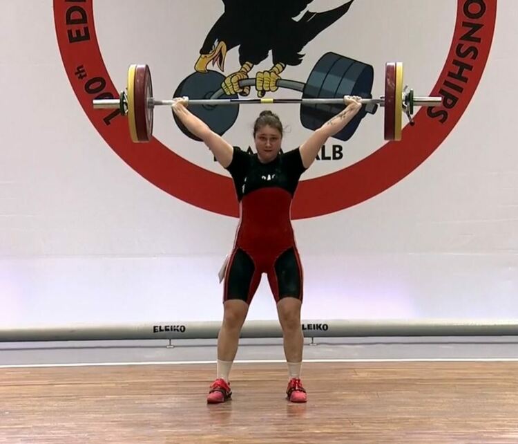 Мария-Магдалена Кирева със сребро от европейското по вдигане на тежести