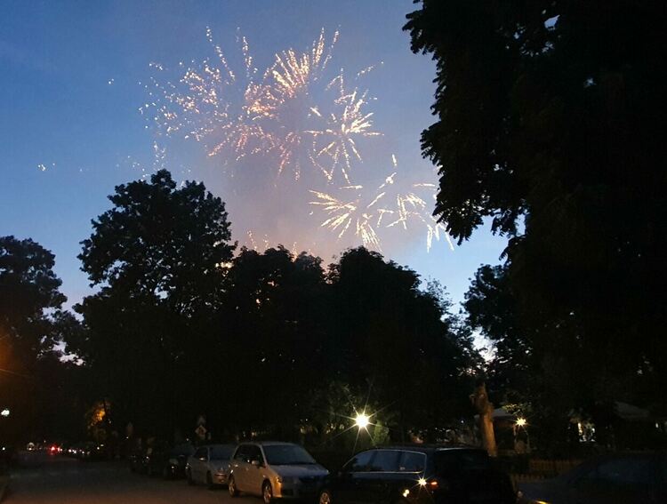 Първомай почете Ботев и българските герои