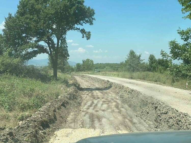 Пътят от Патриарх Евтимово до Поройна остава затворен