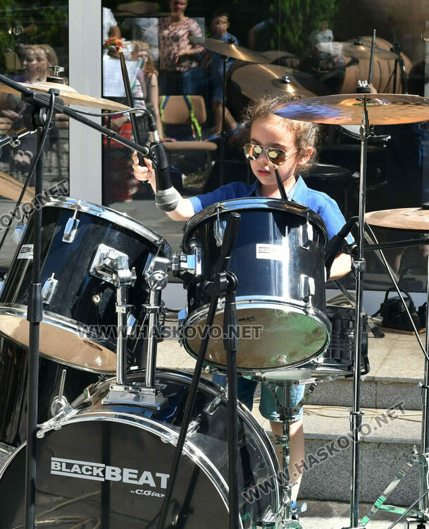 Най-малкият участник-5-годишният Филип