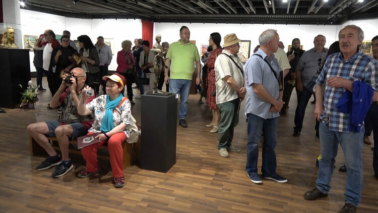 Изложба на 60 художници показва величието на българския пластичен дух