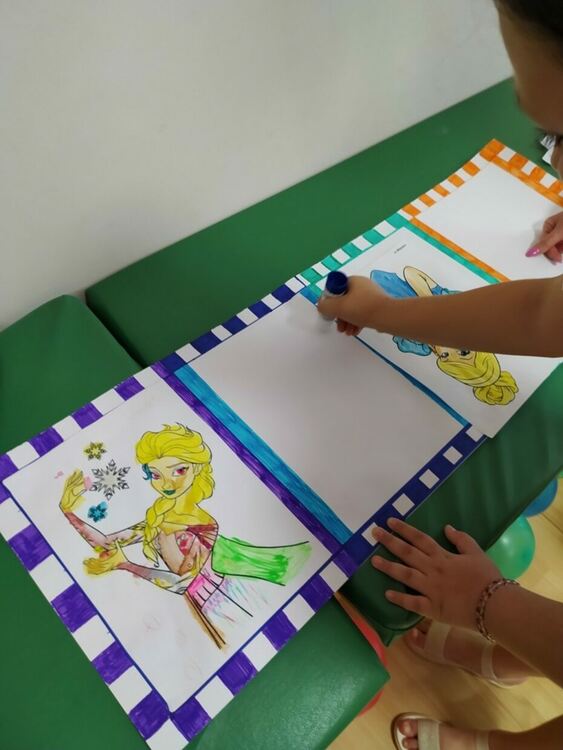 Празник с тема "Вълшебен и приказен детски свят" в Център за ранно детско развитие-Асеновград