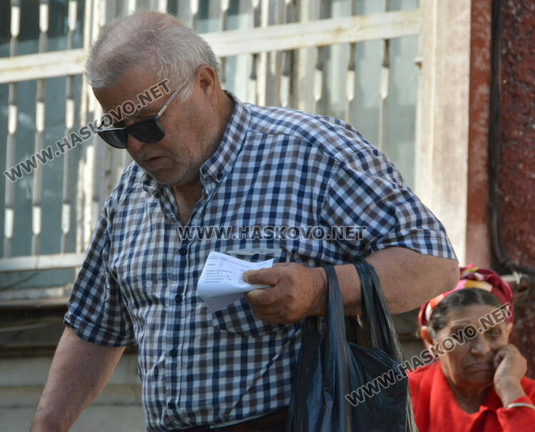 Започна изплащането на пенсии в Хасково, без струпване пред пощата