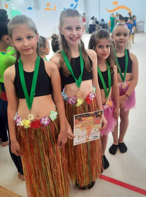 7 призови места за гимнастичките на „Калия“ от турнир в Пазарджик