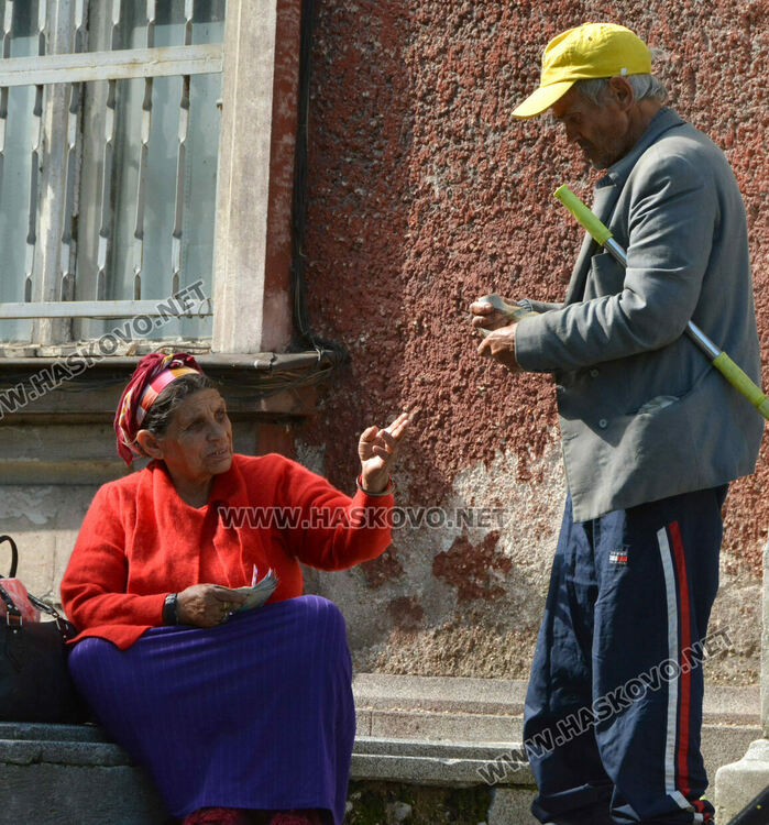 Започна изплащането на пенсии в Хасково, без струпване пред пощата