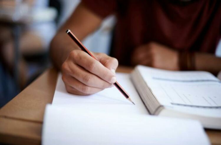 Кои университети и специалности предпочитат кандидатстудентите