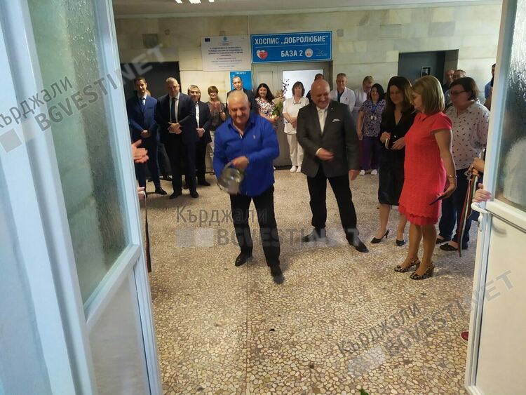  Окриха напълно обновеното отделение по ортопедия и травматология в МБАЛ „Д-р Атанас Дафовски“