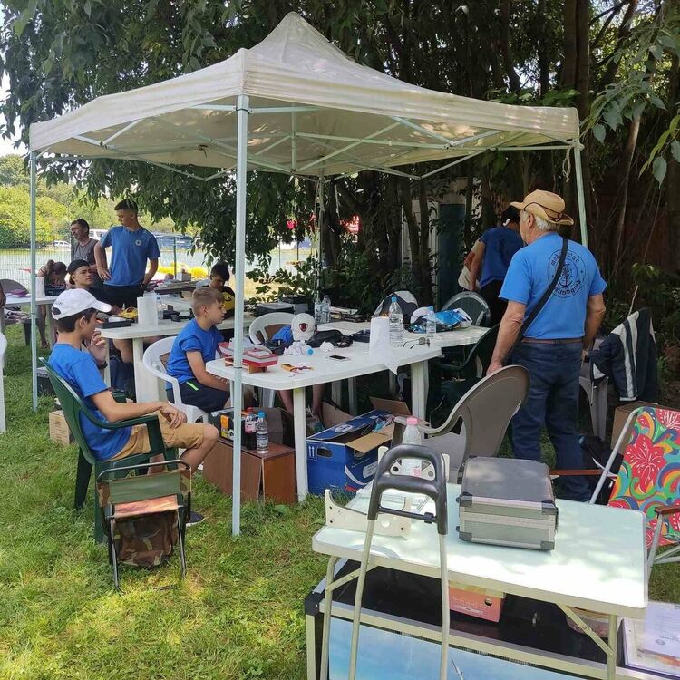 Куп медали за димитровградските деца от Националните ученически състезания по корабомоделизъм 