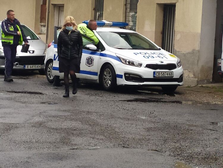 Задържаха трима наркомани в Кърджали за притежание на дрога