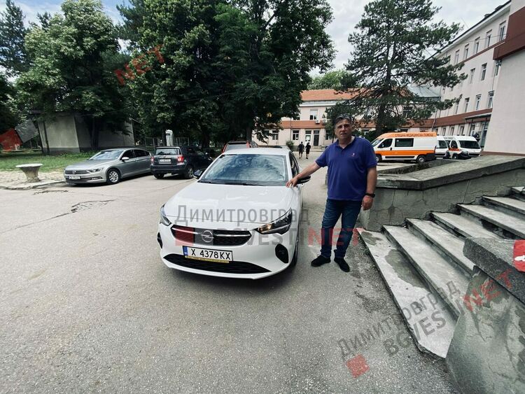 Нов лек автомобил за МБАЛ "Света Екатерина"