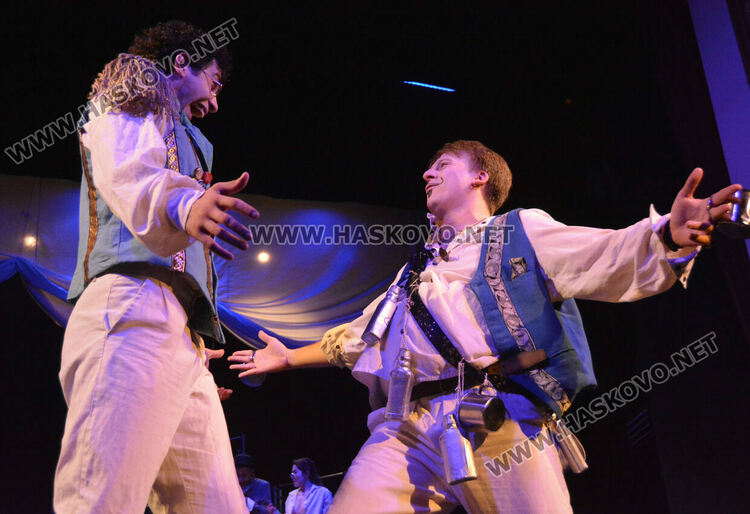 Презареждане: „Дванайсета нощ“ на Хасковска сцена