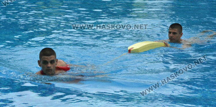 14 младежи се явиха на изпит за спасители, предлагали по-добро заплащане