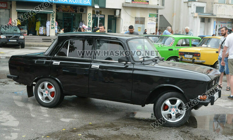 Национален събор на ретро коли Москвич в Хасково